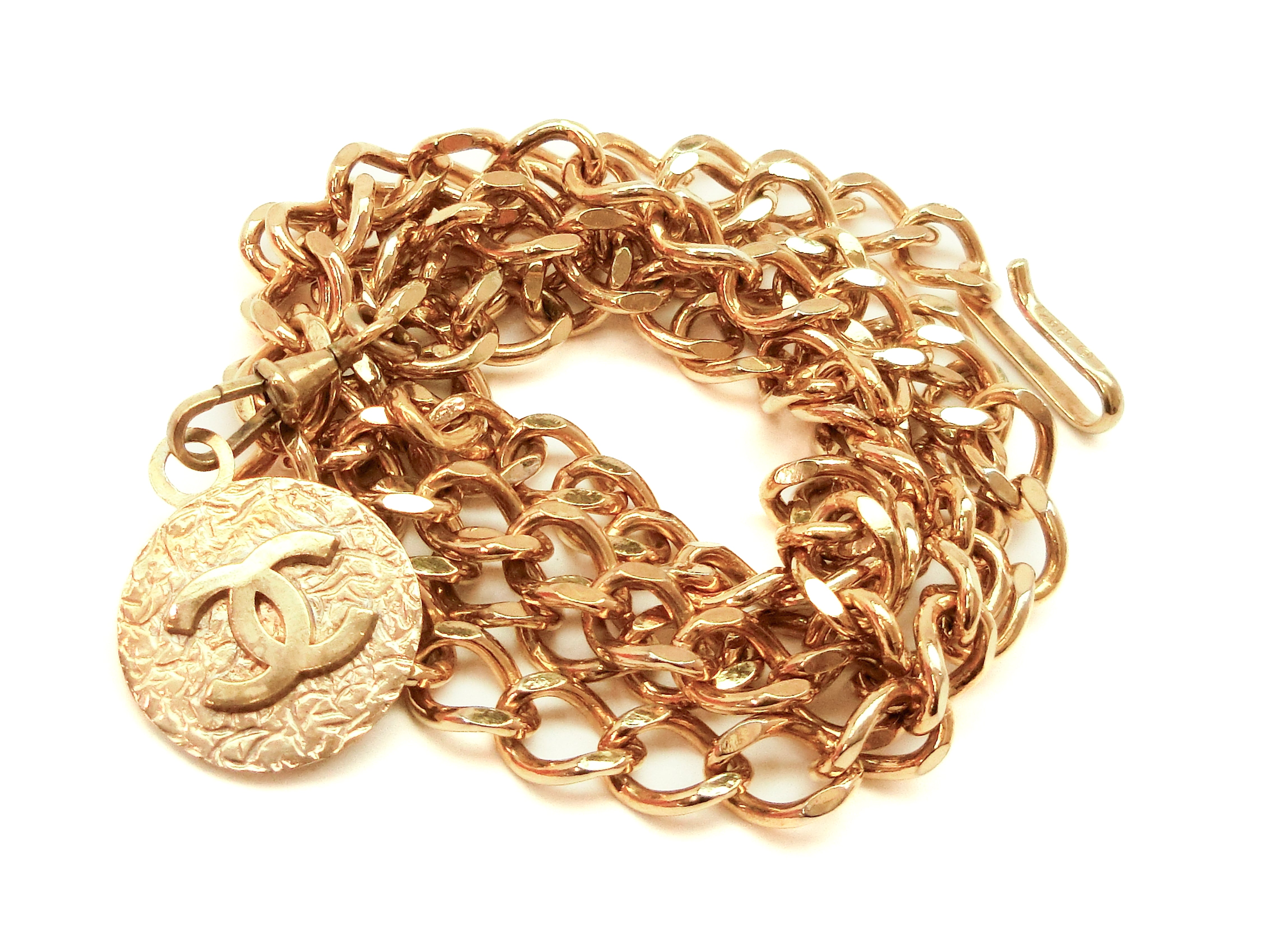 CHANEL Chanel Vintage Medallion Chain Link Belt - Vault 55