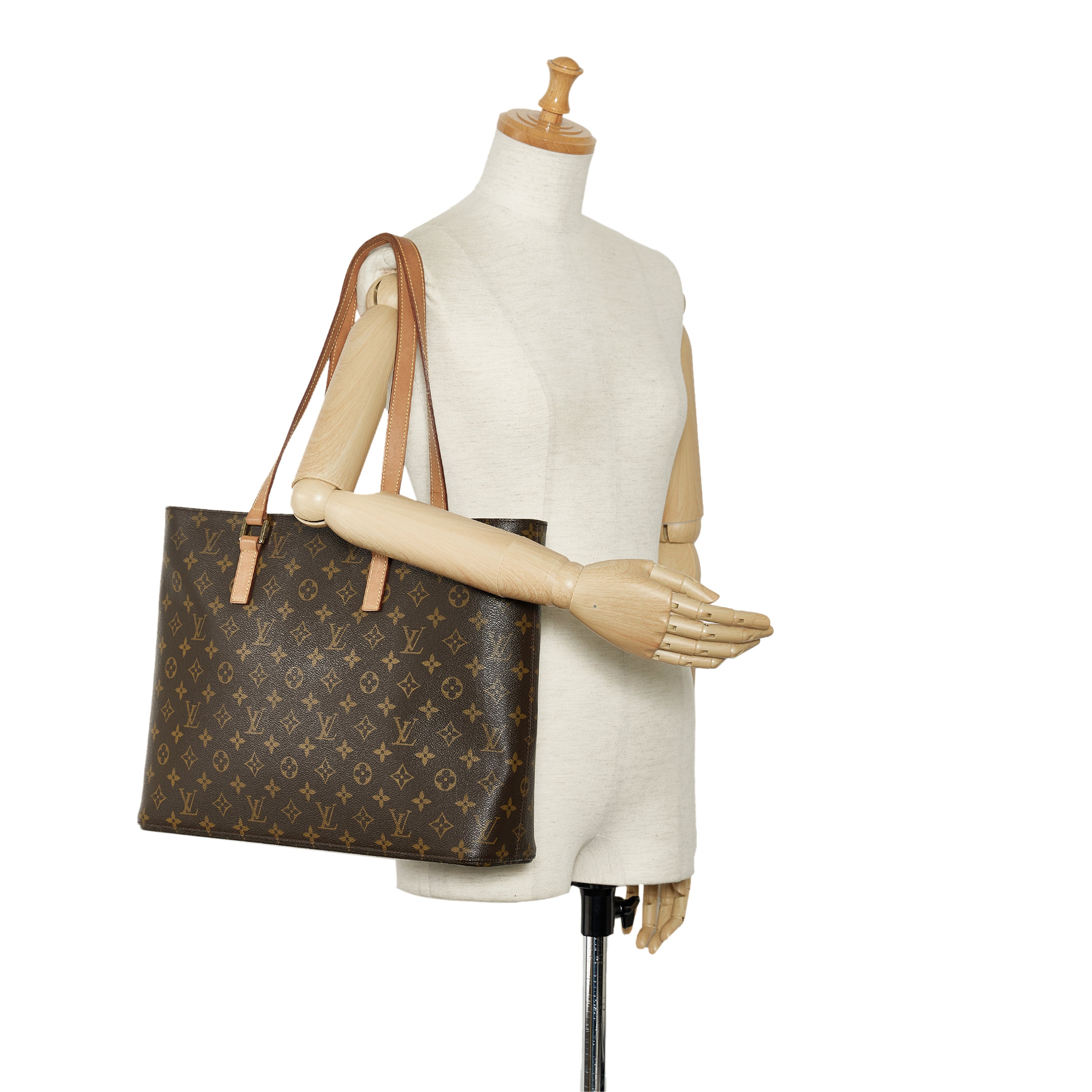 Louis Vuitton Monogram Luco Tote Louis Vuitton