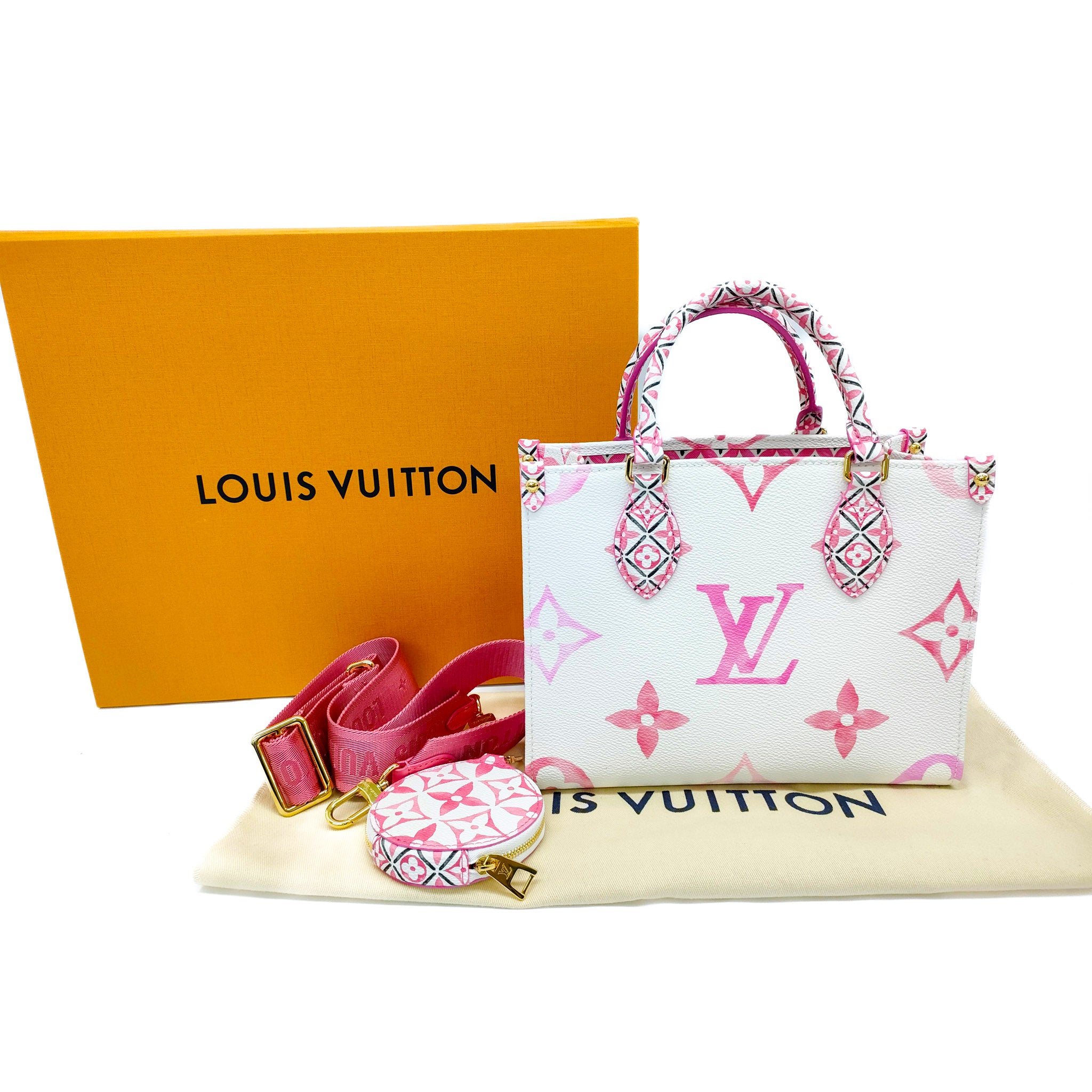 LOUIS VUITTON Louis Vuitton Monogram By the Pool OnTheGo PM - Vault 55