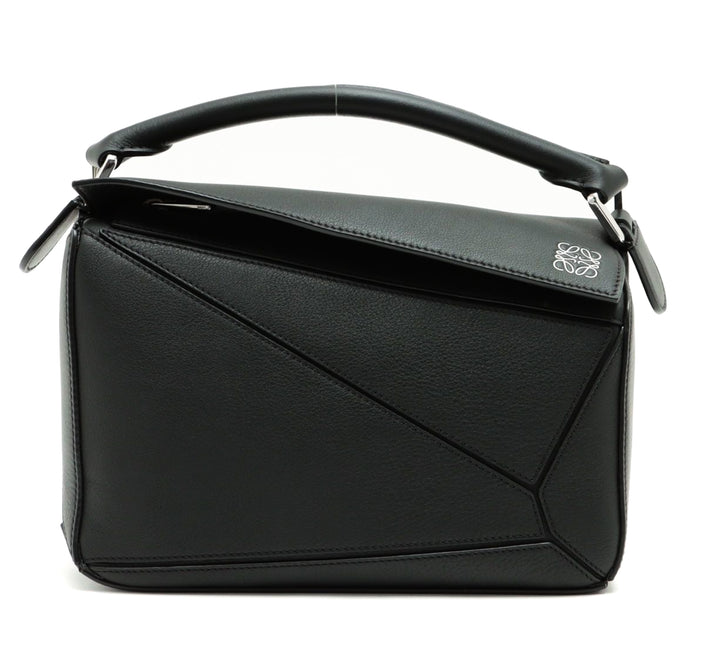 THE VAULT FILES  Classic black handbag, Fashion bags, Women handbags