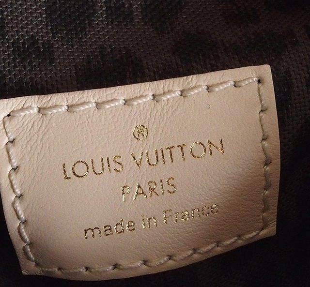 Louis Vuitton Speedy Bandouliere 25 Wild at Heart Black in Cowhide