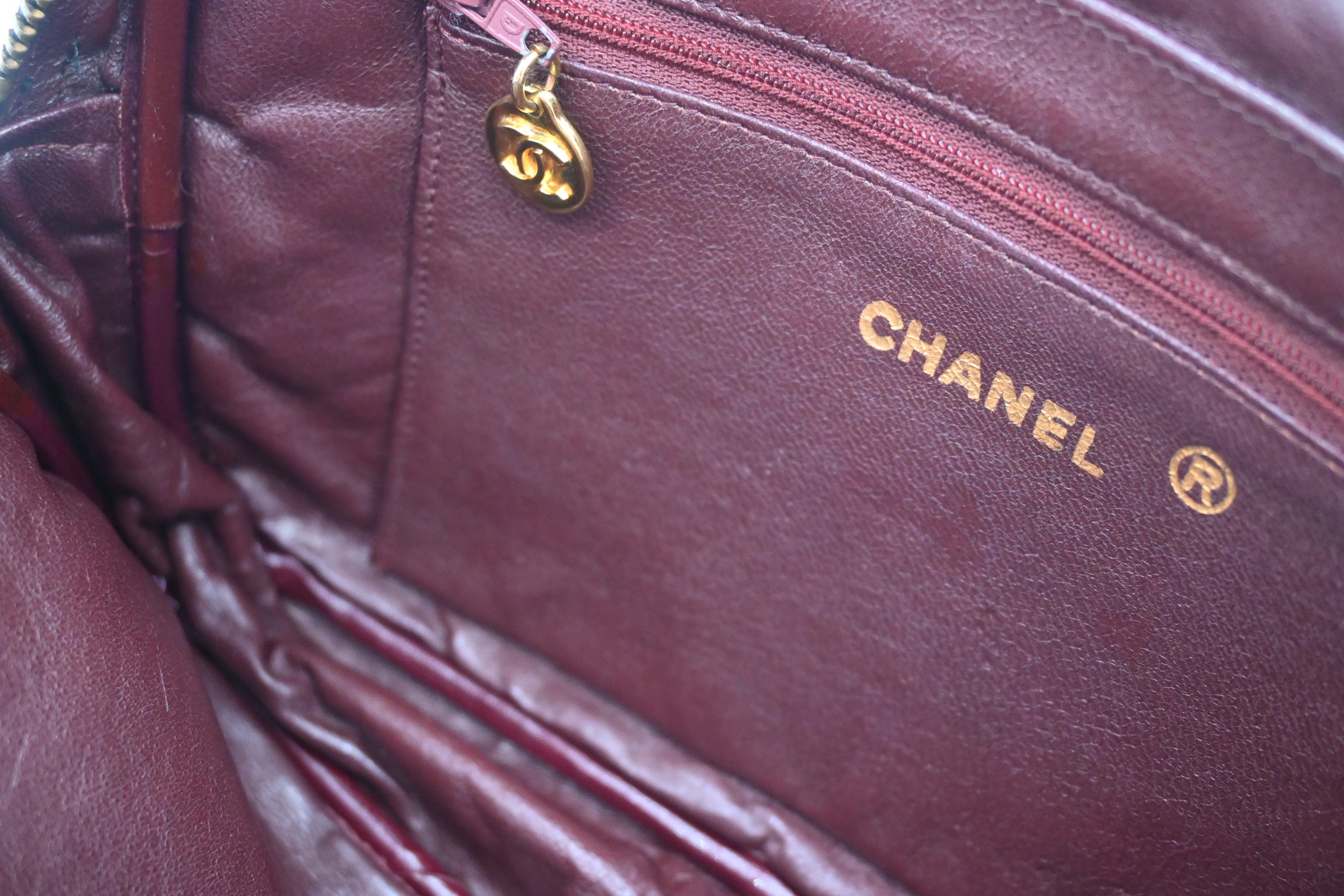 Authentic CHANEL Vintage Classic Medium 2.55 Flap Bag Black