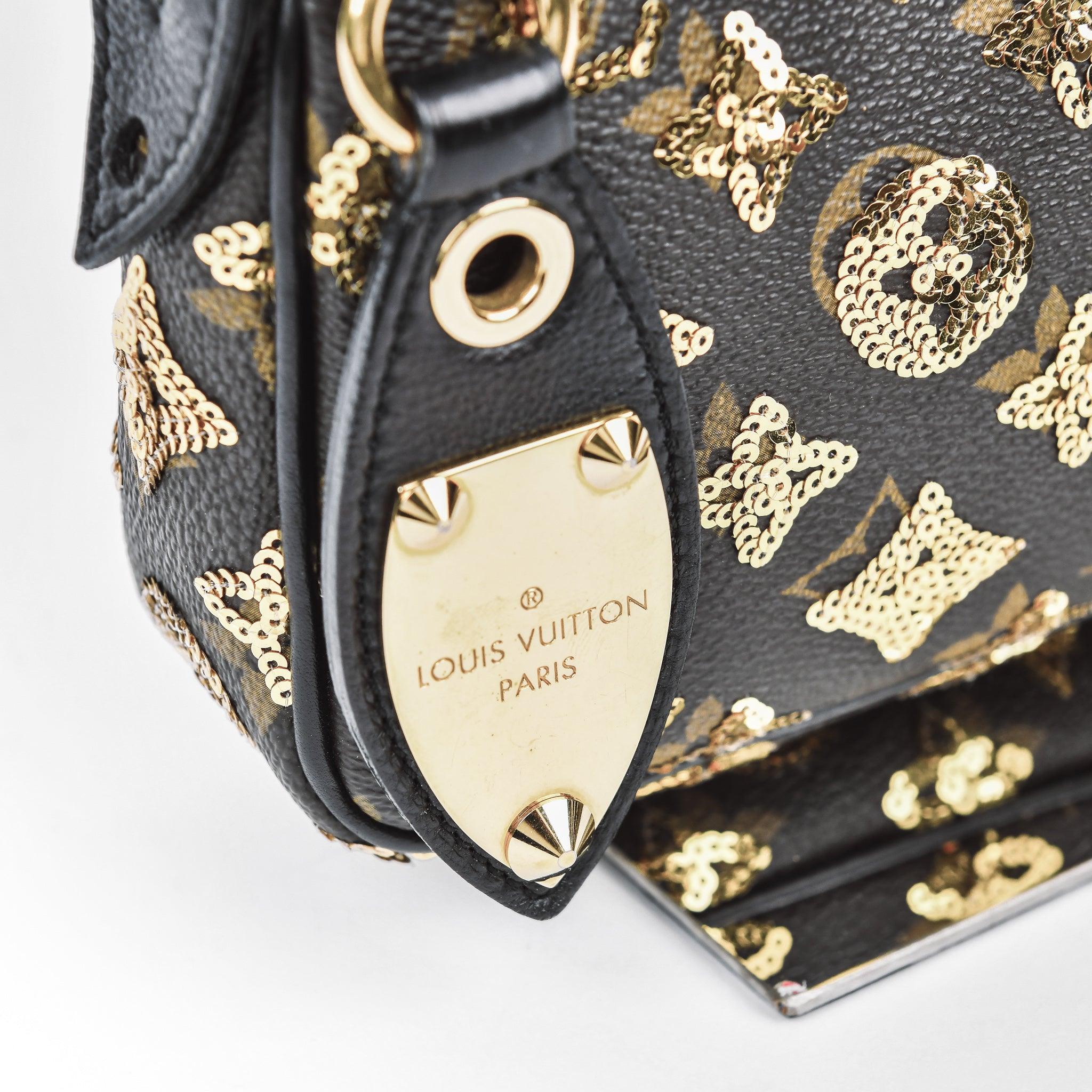 Louis Vuitton Gold Monogram Eclipse Sequin Pochette Accessoires Bag- L –  Trésor Vintage